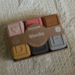 Moover baby toddler blocks